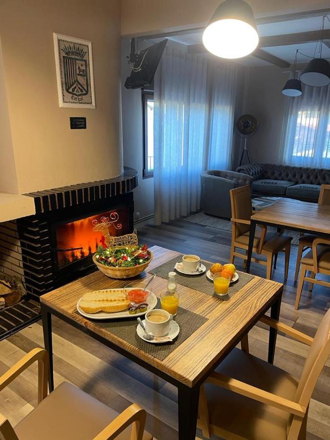 La Casita De El Cuervo Bed and Breakfast Εξωτερικό φωτογραφία